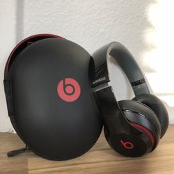 Beats by Dre Studio Wireless