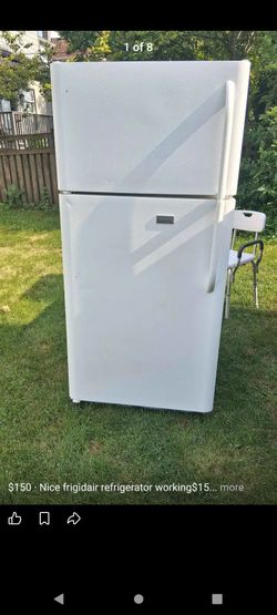 Nice Frigidaire refrigerator working, in oak Park 60304, Illinois. $150