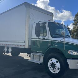 2008 Freightliner M2 Box Truck 