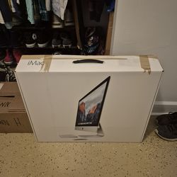 Apple iMac 27" Retina 5K – Excellent Condition