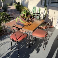 Set of 2 tables & 8 chairs