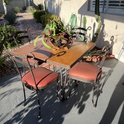 Set of 2 tables & 8 chairs