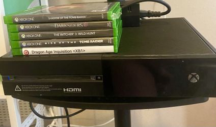 Microsoft Xbox One Video Game Gaming Console 1TB - Black W/ 5 GAMES