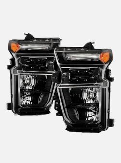 Chevy 2500 / 3500 HD Silverado Headlights - Halogen OME