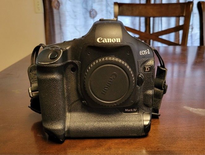 Canon EOS 1D Mark IV