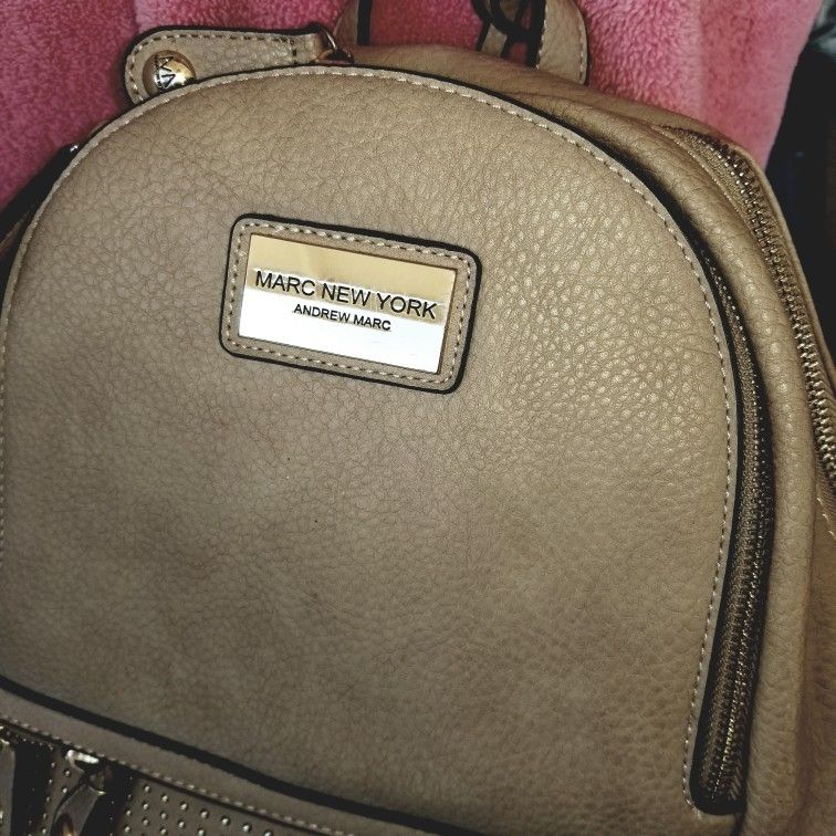 Backpack purse By ANDREW MARC MARC NEW YORK for Sale in Oxnard CA OfferUp