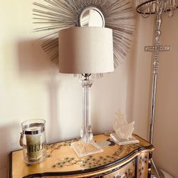 Vintage Lucite Lamp 