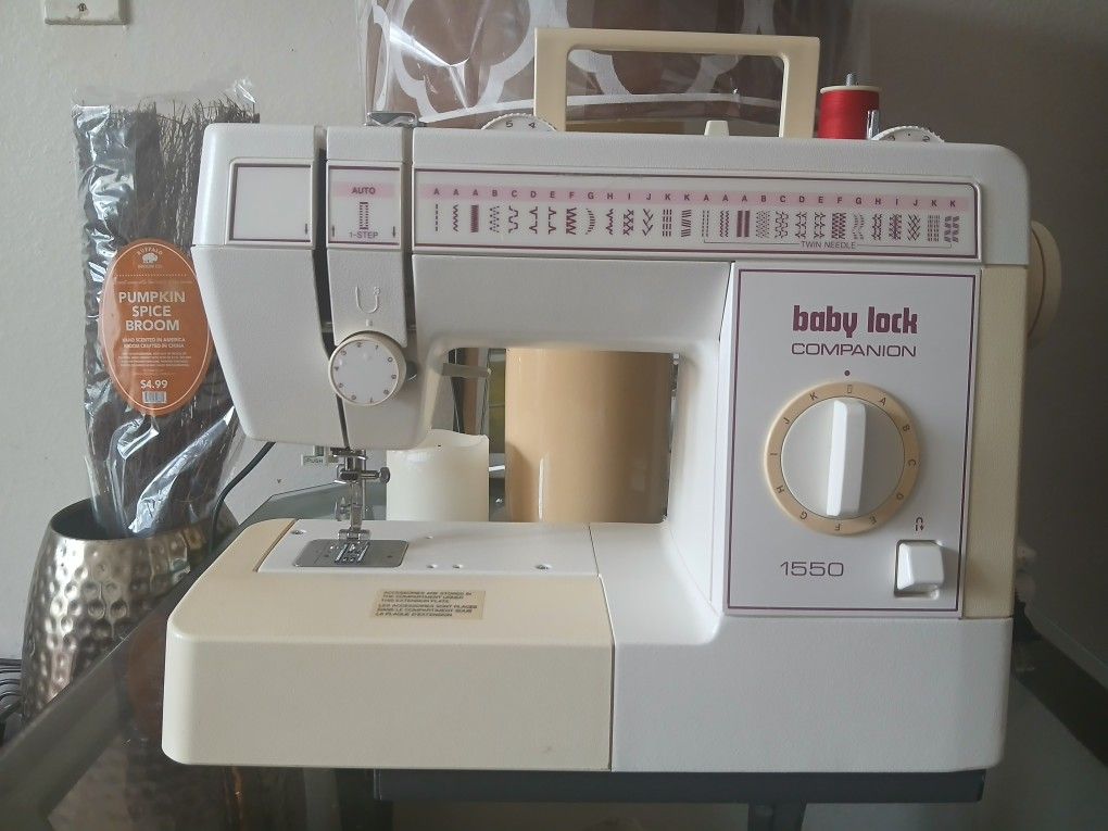 Baby Lock Companion 1550 Sewing Machine