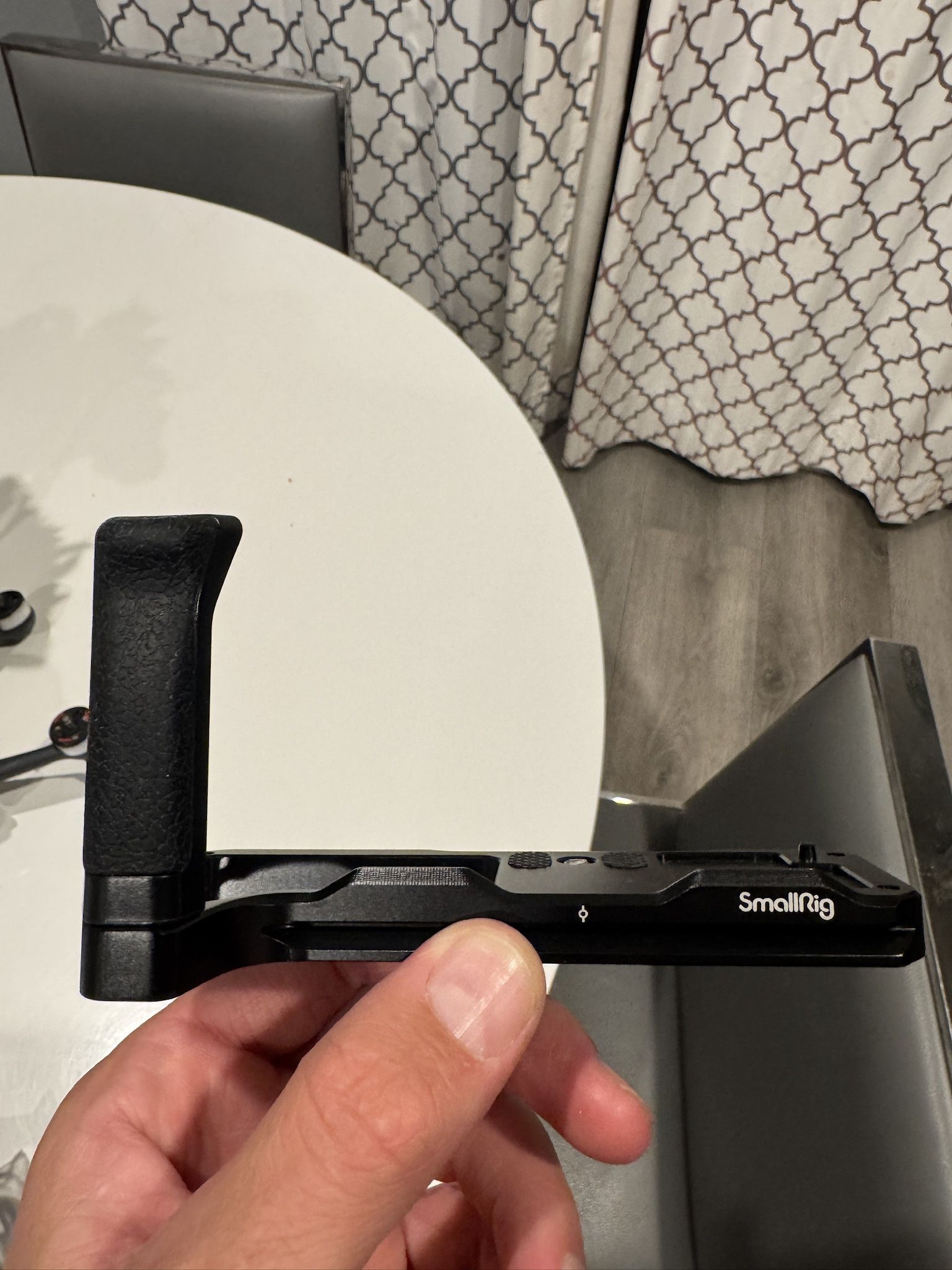 Brand New Smallrig L Shape Grip For Fujifilm XT-4