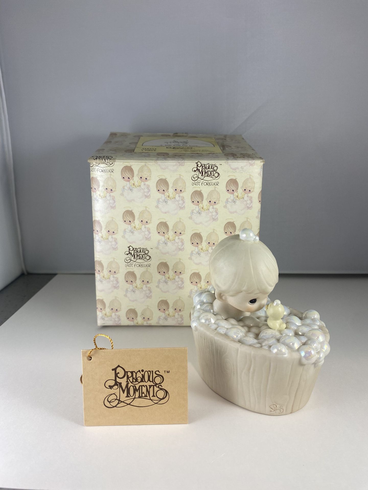 “A Tub Full Of Love”- Precious Moments 