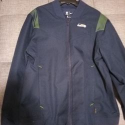 Nike Seattle Seahawks Sideline Elite Hybrid full-zip jacket in navy blue and green