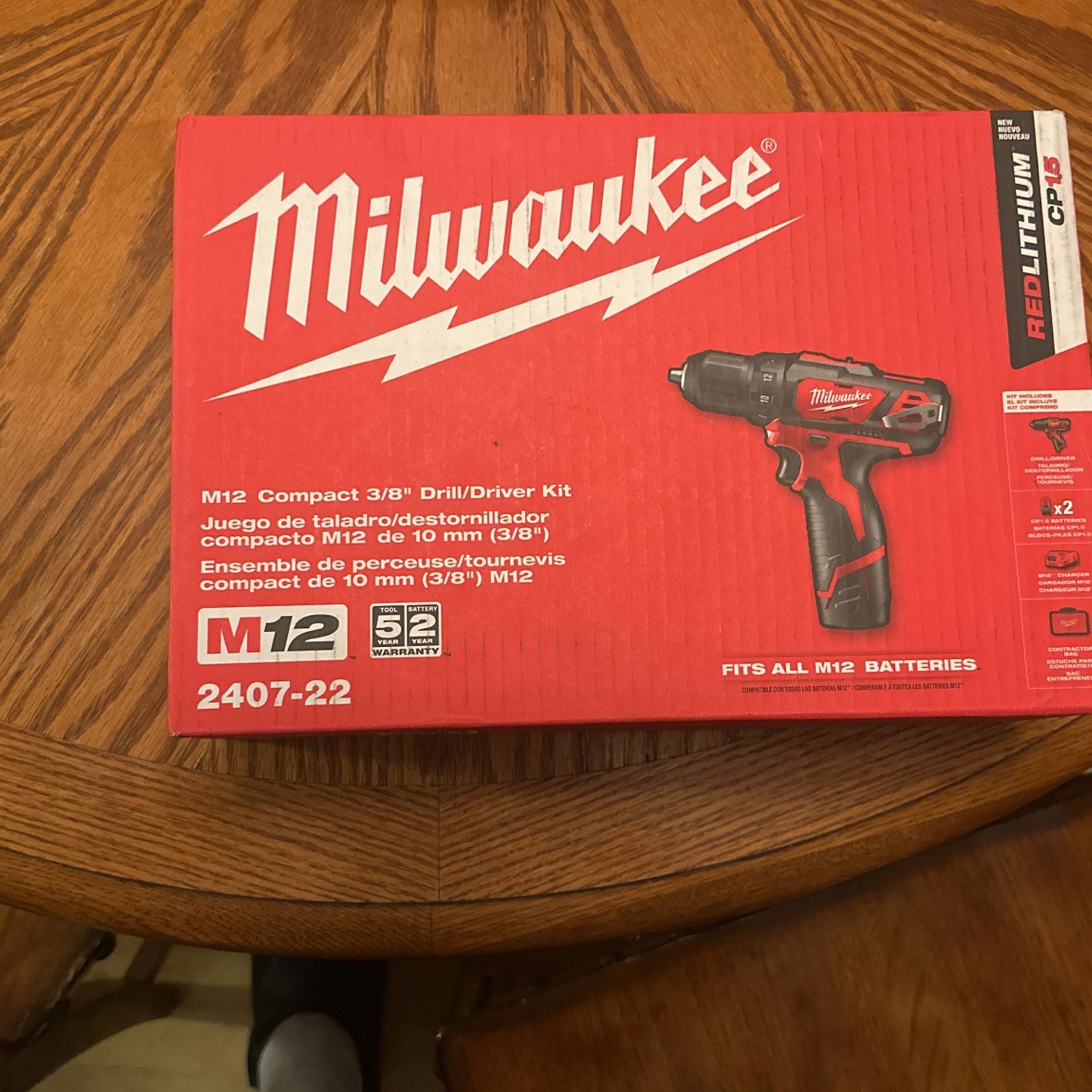 Milwaukee M12 Compact 3/8” Drill/driver Kit