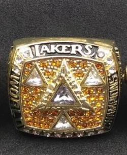Lakers 2002 World Champions Kobe Bryant Ring size 11