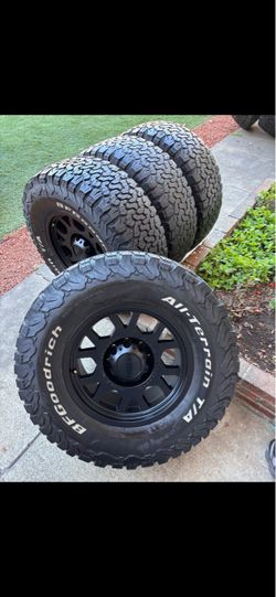 Dodge Ram 2500 rims Dodge Ram 3500 rims