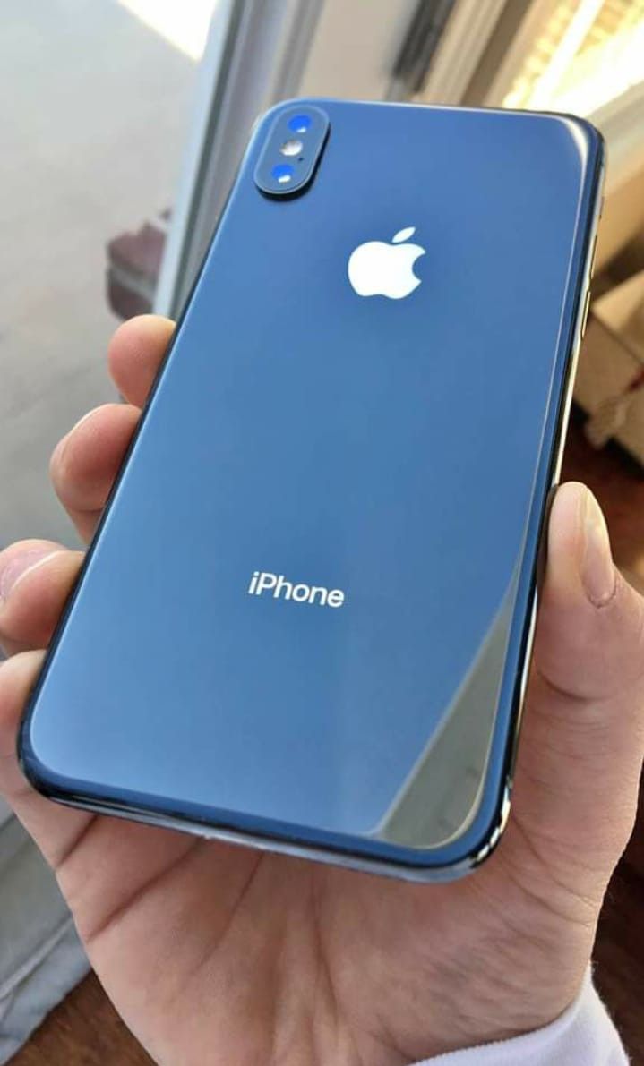 iPhone X, 256GB, Factorý Únlocked.. Excellent Condition..