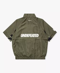 Malbon X Undefeated Windshirt Camo for Sale in Carson, CA