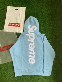 Light Blue Supreme Hoodie - M