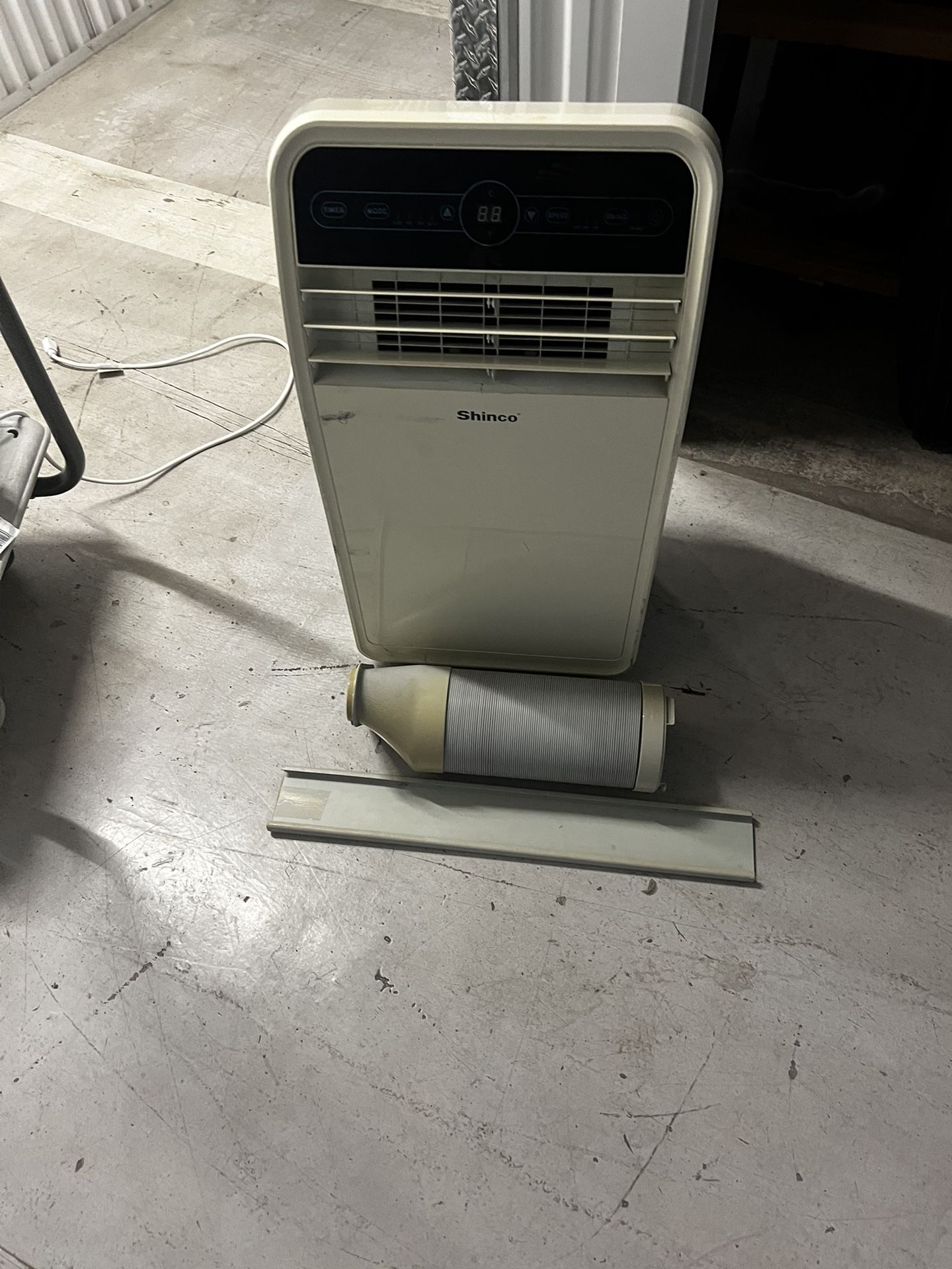Shinco Portable Air Conditioner
