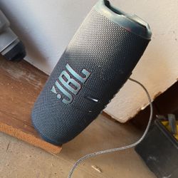 Jbl  Bluetooth Speaker Charge 5