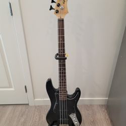 Epiphone batwing bass