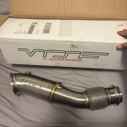 Catless VRSF Racing Downpipes With V Clamps Gasket  2016 – 2021 BMW 120i, 220i, 230i, 320i, 330e, 330i, 420i, 430i, 630i, 730i & xDrive G & F Chassis