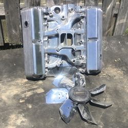 Ford 390 Valve Covers / Manifold