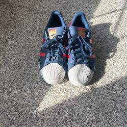 adidas Super Star