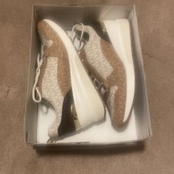 Michael Kors Gym Shoes 