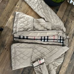 Burberry quilted outlet zip jacket women's