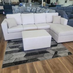 New 2pc Sectional And Ottoman In White 