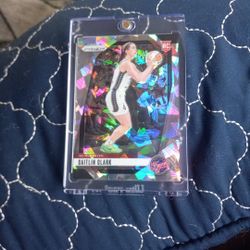 Caitlin Clark silver ice prizm rc ssp
