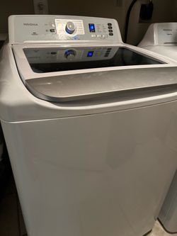 Insignia Top Load Washing Machine