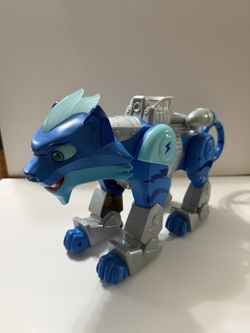 PJ Masks Animal Power Charge Roar Power Cat Motorized Cat Sounds Lights