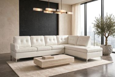 WHITE MODERN COUCH