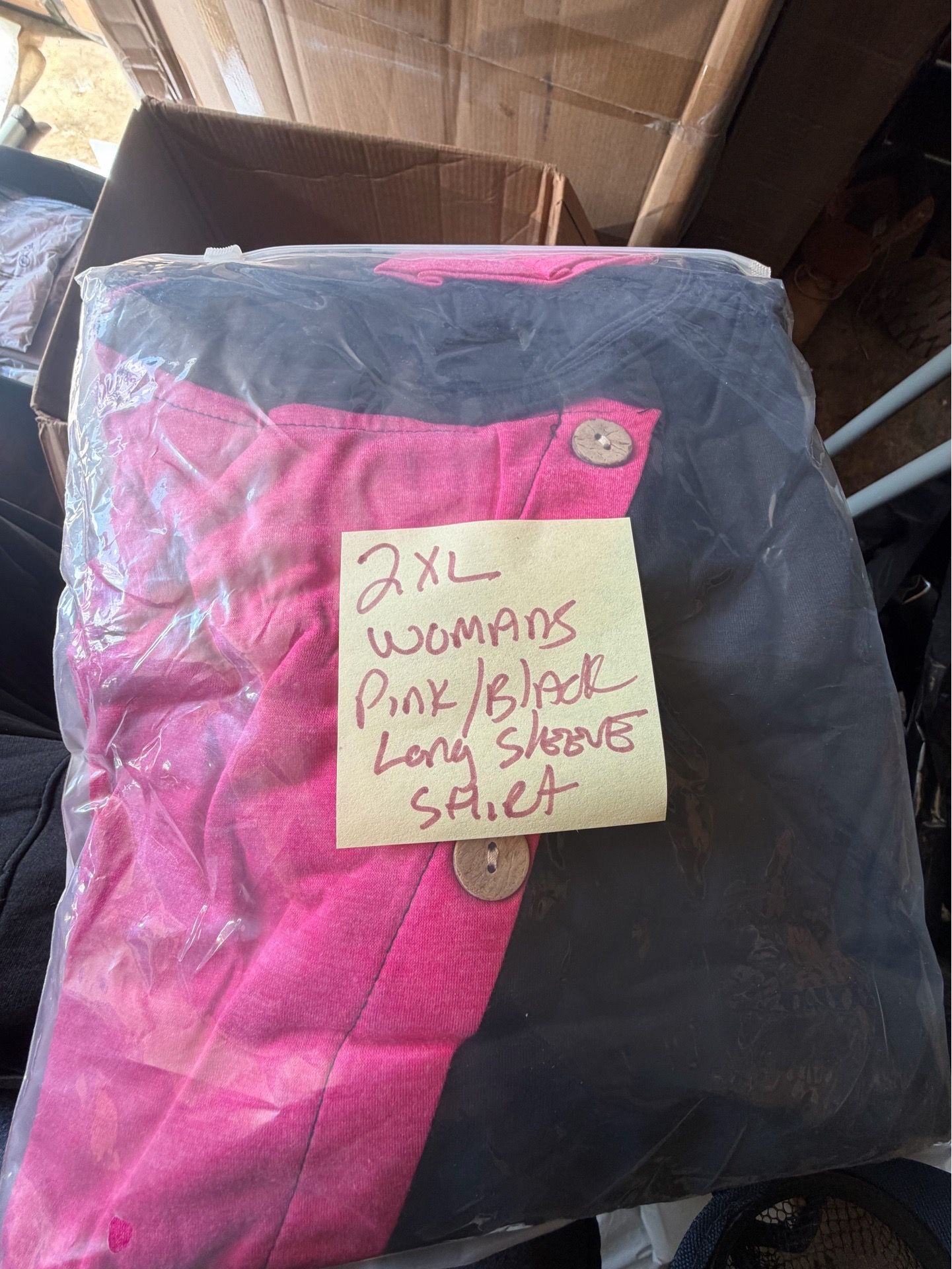 2XL 1XL & Medium Women's Pink/Black Long Sleeve Shirt