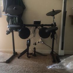 Electric Drum Set