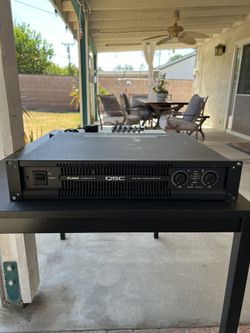 QSC PL325 PowerLight 3 2500 Watts Power Amplifier