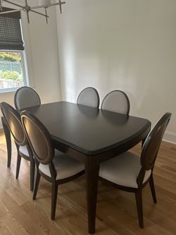 Dinning Table Macyâs, Brown 6 Seats