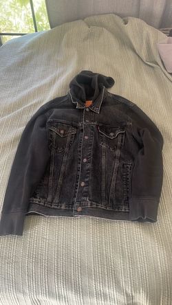 Small Levi’s Jacket