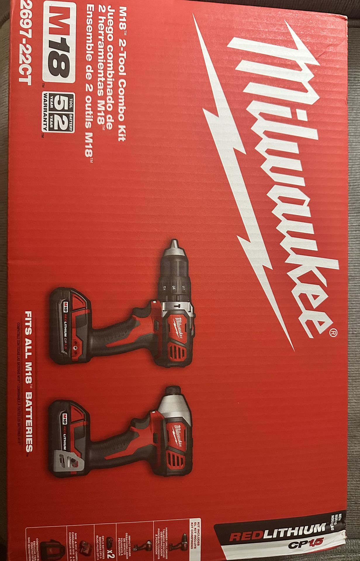 Milwaukee 2697-22CT M18 Hammer Drill/Impact Driver