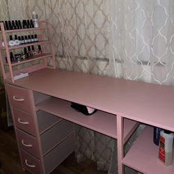 Nail Tech Table
