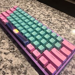 Custom vaporwave Keyboard 