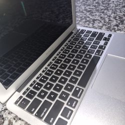 Mac Book Air 