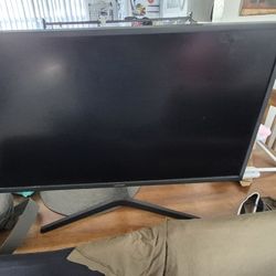 32" Samsung Monitor
