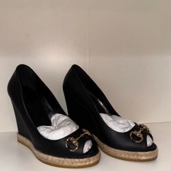 Gucci Espadrille Wedges 466710 A9L00