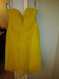 Alfred Angelo size 4 yellow dress!
