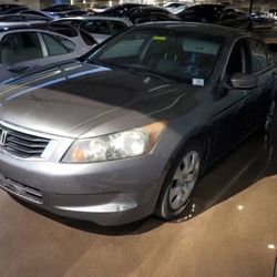 2010 Honda Accord EX-L EX-L 4dr Sedan 5A Price $5,000 Mileage 243,131