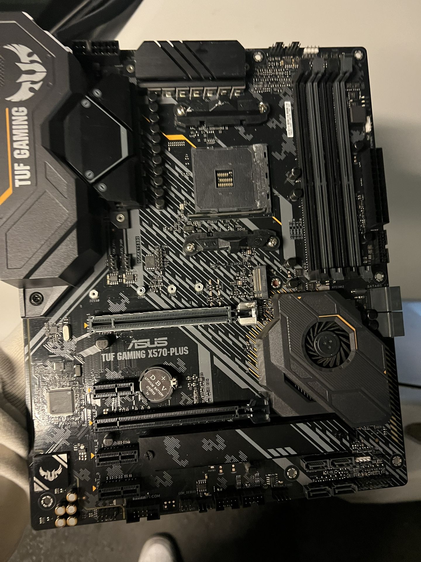 Am4 Asus TUF X570 Plus