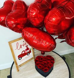 Fresh Roses Heart Shape