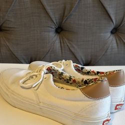 White Vans: Floral Interior (Slightly Worn) 